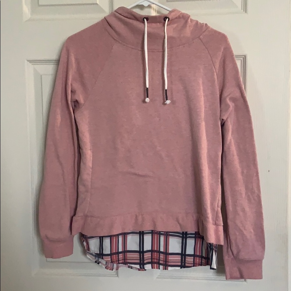 Women’s long sleeve/hoodie